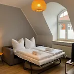 Raha - Ihr Komfortables Zuhause - Hbf - Vollausgestattet - Privat Parkplatz Apartamento