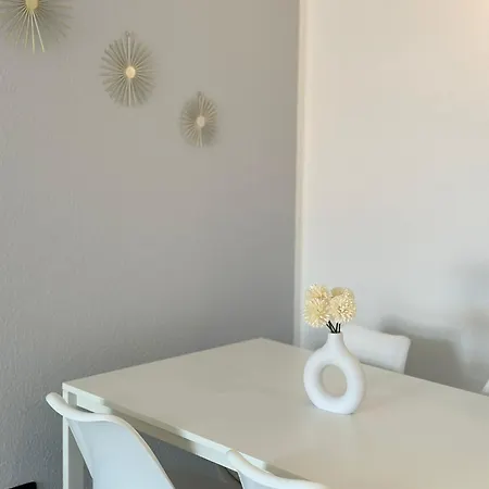 Apartment Raha - Ihr Komfortables Zuhause - Hbf - Vollausgestattet - Gratis Parkplatz Erfurt