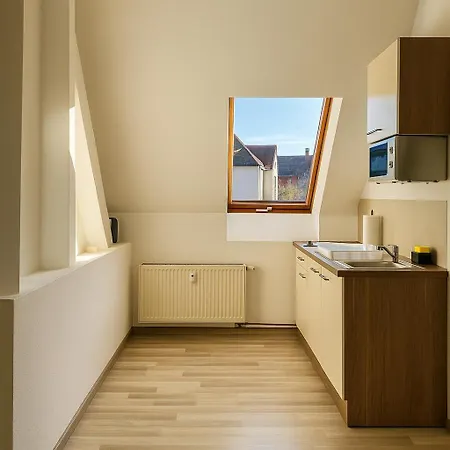 Raha - Ihr Komfortables Zuhause - Hbf - Vollausgestattet - Privat Parkplatz * Erfurt