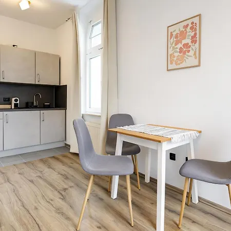 Raha - Ihr Komfortables Zuhause - Hbf - Vollausgestattet - Privat Parkplatz