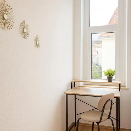 Raha - Ihr Komfortables Zuhause - Hbf - Vollausgestattet - Privat Parkplatz Apartment