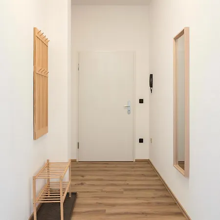 Raha - Ihr Komfortables Zuhause - Hbf - Vollausgestattet - Privat Parkplatz Apartament