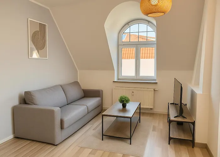 Raha - Ihr Komfortables Zuhause - Hbf - Vollausgestattet - Privat Parkplatz *