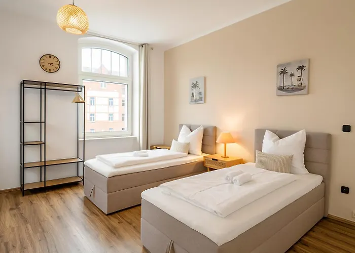 Raha - Ihr Komfortables Zuhause - Hbf - Vollausgestattet - Privat Parkplatz Apartamento