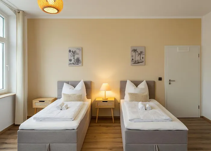 Raha - Ihr Komfortables Zuhause - Hbf - Vollausgestattet - Privat Parkplatz Apartamento Érfurt